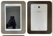 Tablet Samsung E