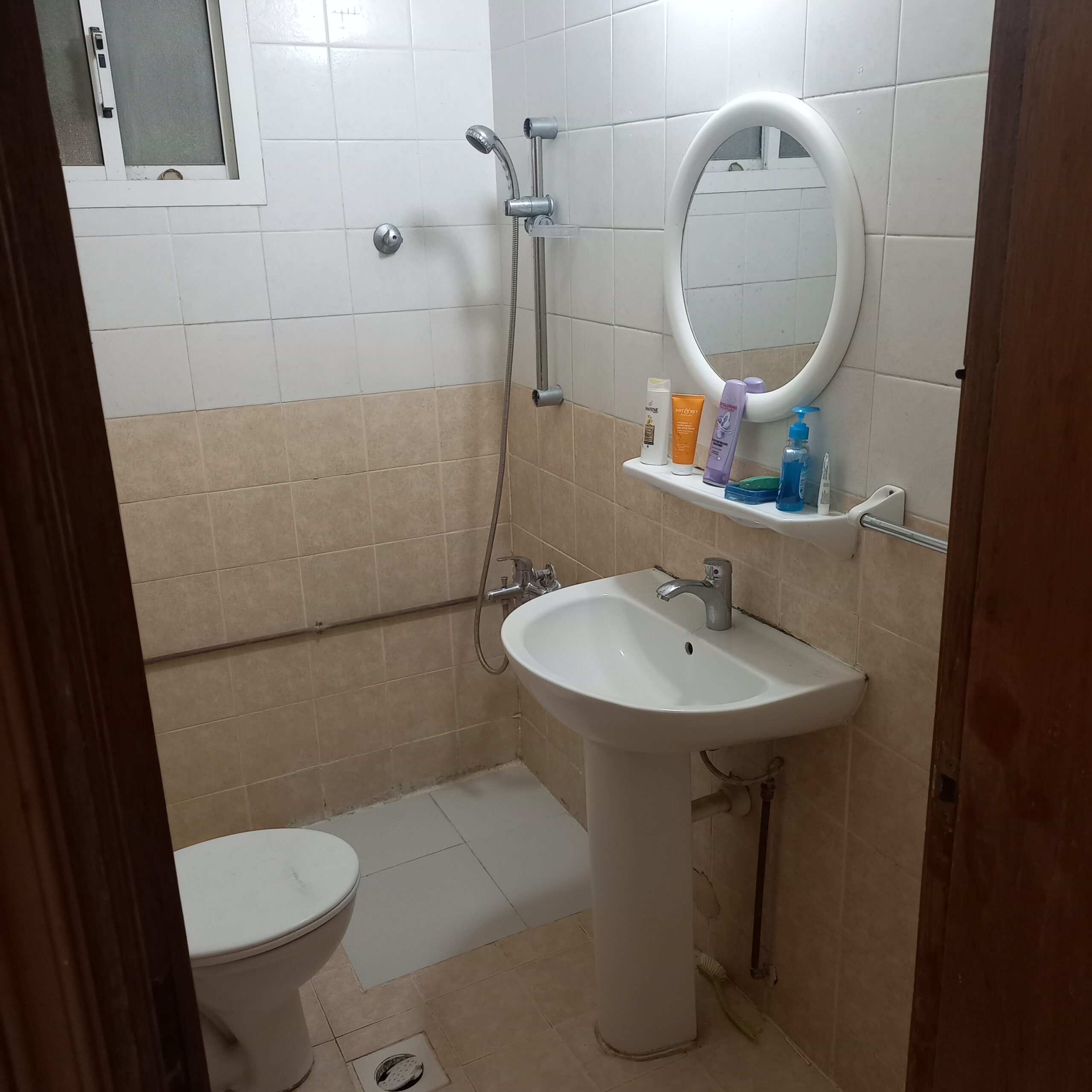 Accommodation for Executive Bachelor