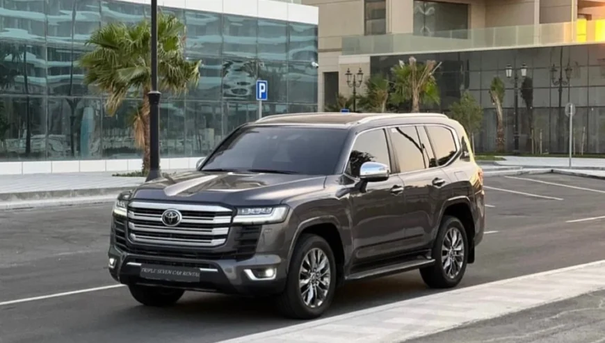 Land Cruiser VXR 2022 For Rent