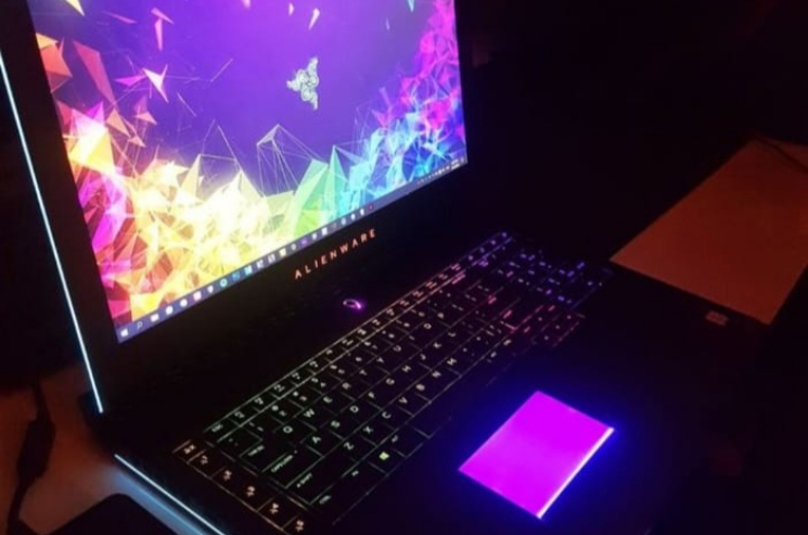 Gaming laptop/Alienware