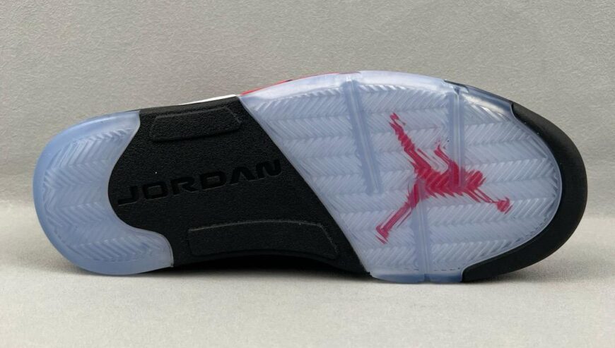 Air Jordan 5 RETRO x FIRE RED SILVER TONGUE
