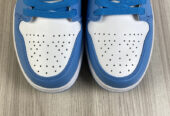 Air Jordans 1 Retro Mid University Blue