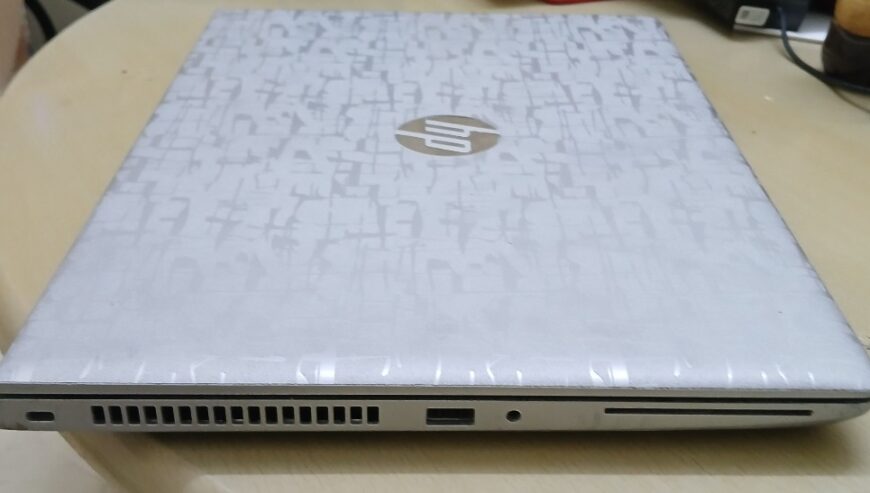 Laptop