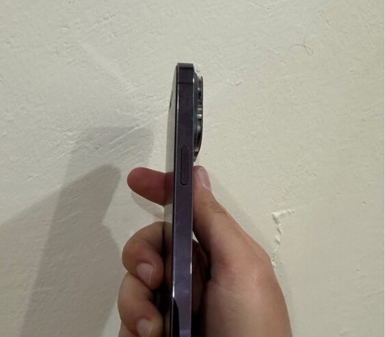 apple iPhone 14 pro 128 for sale