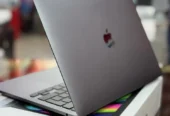 APPLE MACBOOK PRO M2 256GB