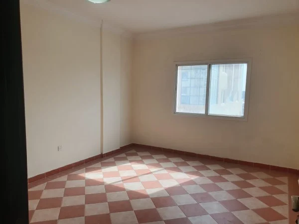 2,3 bhk nice location bin Mahmoud