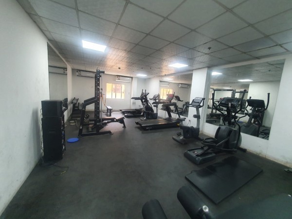 2,3 bhk nice location bin Mahmoud