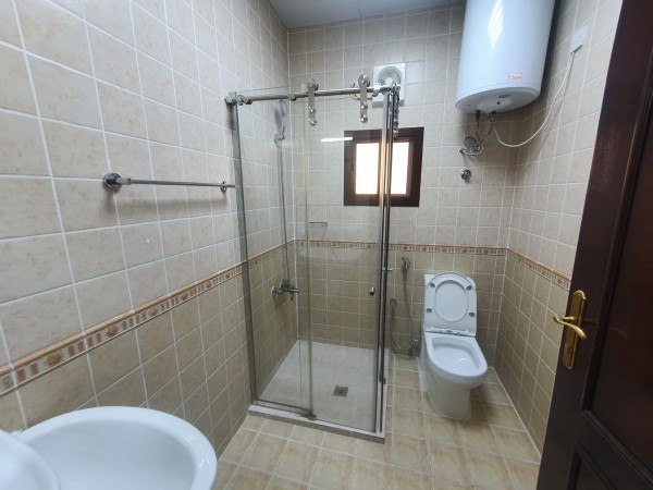 Nice 2 BHK FF at Bin Omran