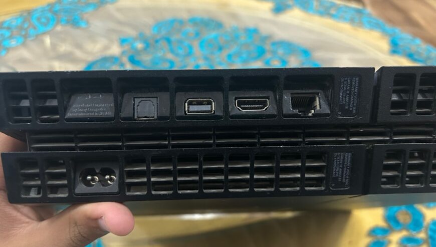 PlayStation 4 fat 500gb for sale