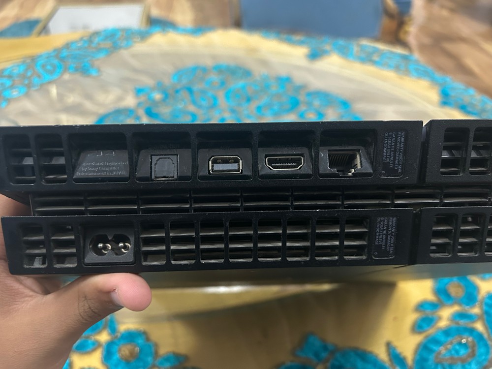 PlayStation 4 fat 500gb for sale