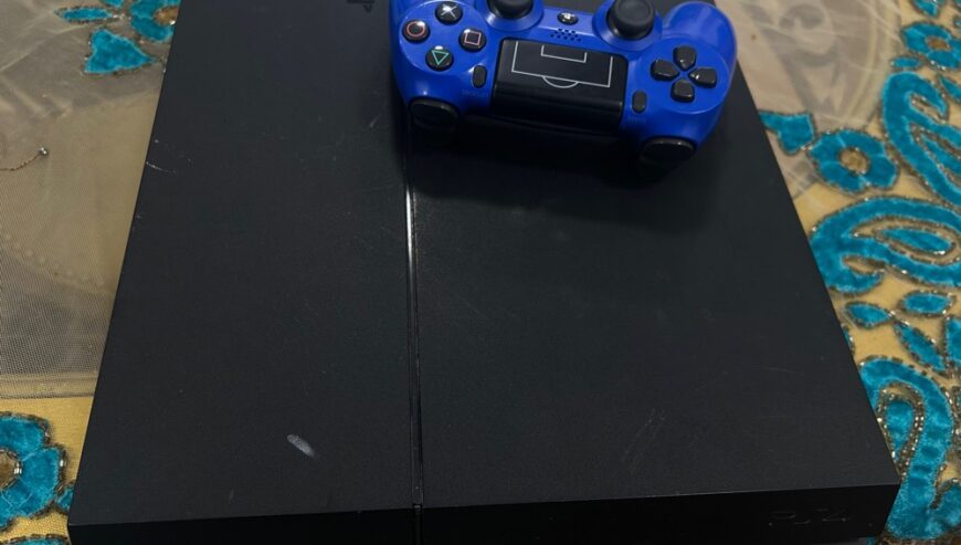 PlayStation 4 fat 500gb for sale