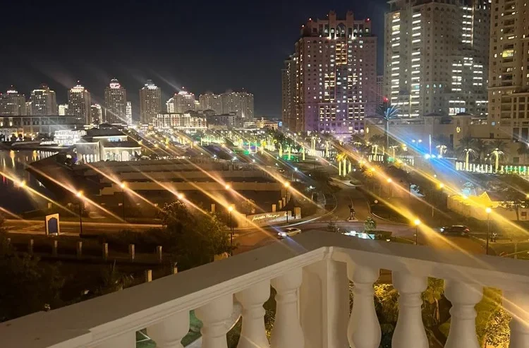 flat for rent in The pearl