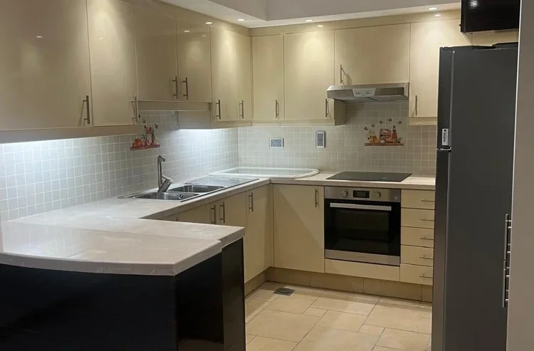 flat for rent in The pearl
