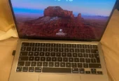 MacBook m2