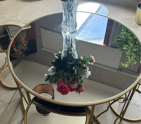 SOFA AND TABLE
