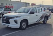 Mitsubishi L200 Petrol M-2020
