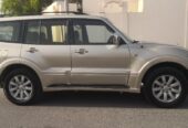 Mitsubishi Pajero full option