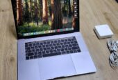 Apple Macbook pro Touch bar