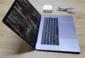 Apple Macbook pro Touch bar
