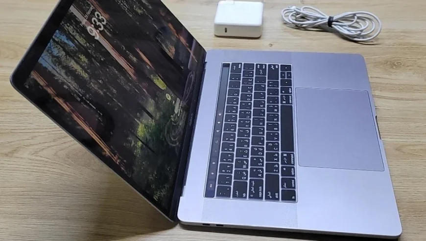 Apple Macbook pro Touch bar