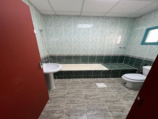 Spacious 2BHK in Al Mansoura..