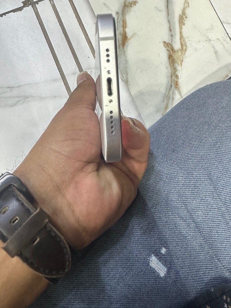 used iphone 12 -128 gb