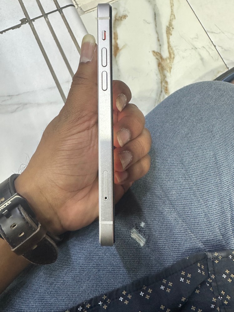 used iphone 12 -128 gb