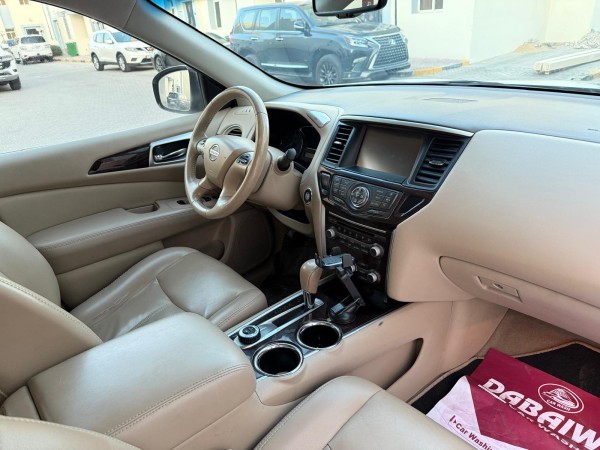 Nissan Pathfinder (2015) For Sale