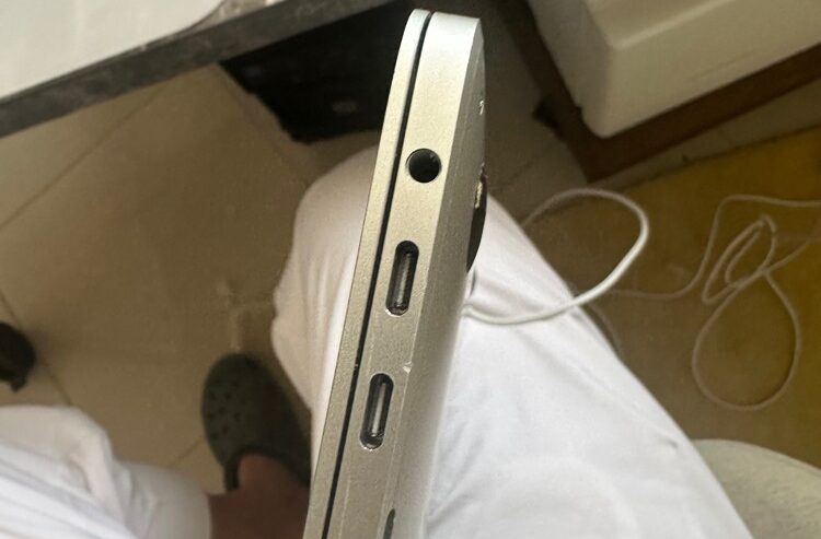 MacBook Pro 2018 i7 16gb 512ssd