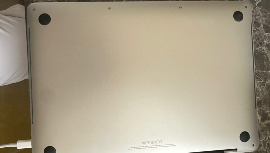 MacBook Pro 2018 i7 16gb 512ssd