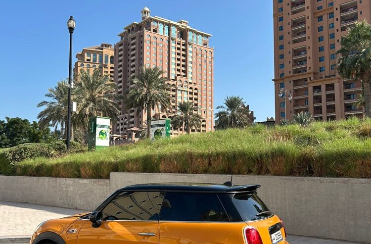 mini cooper jcw yellow 2016