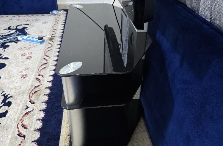 Samsung TV with table