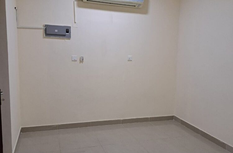 For rent apartment in Al-Aziziyah