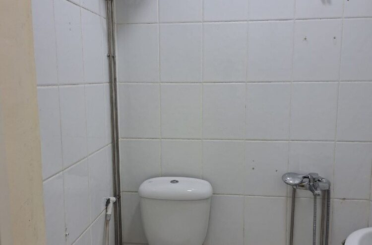 For rent apartment in Al-Aziziyah