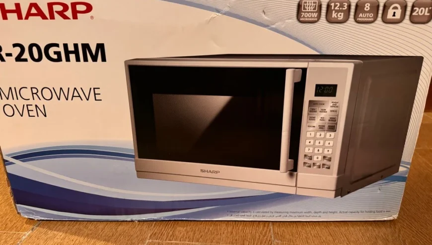 Sharp R-20GHM Microwave oven