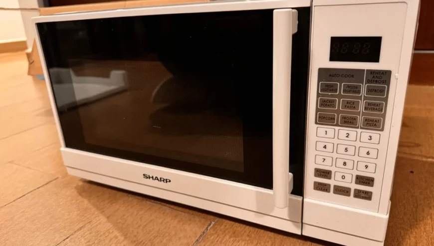 Sharp R-20GHM Microwave oven