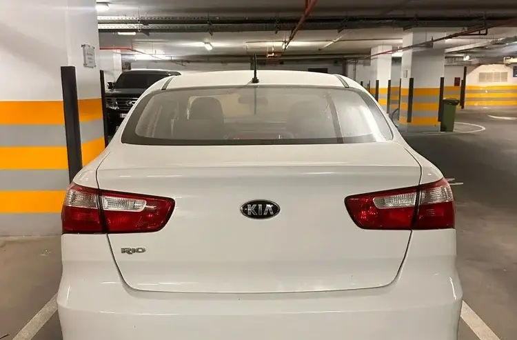 KIA RIO 2017 Sedan