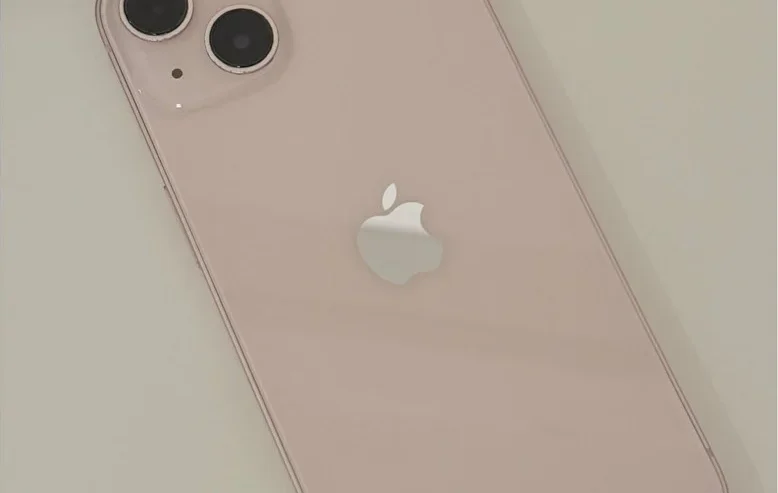 iPhone 13 128GB Pink Color