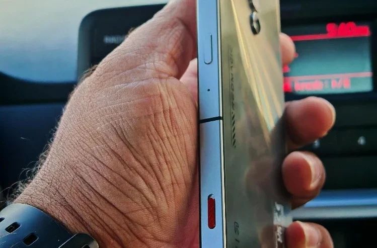 RED MAGIC 8S PRO 16GB+10GB RAM 25