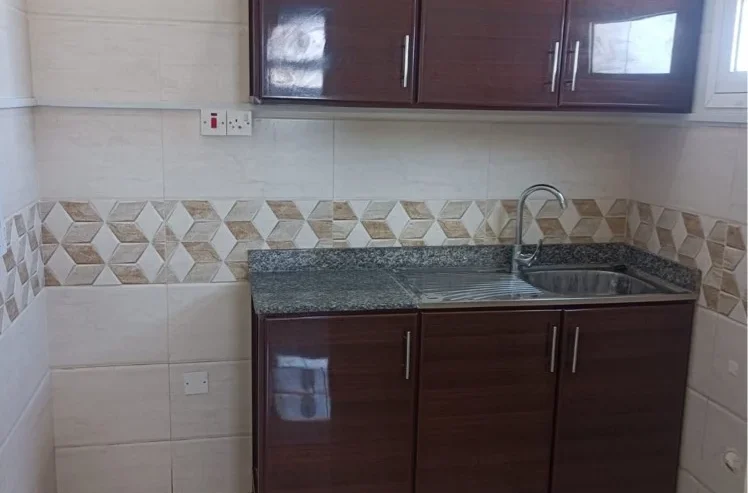 1 bhk @ Rawadat Hama ( D-Owner)