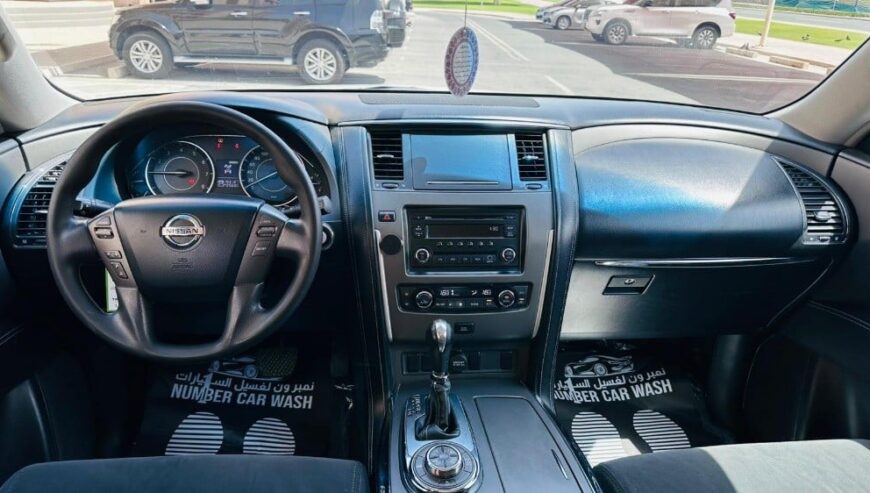 Nissan patrol XE 2017
