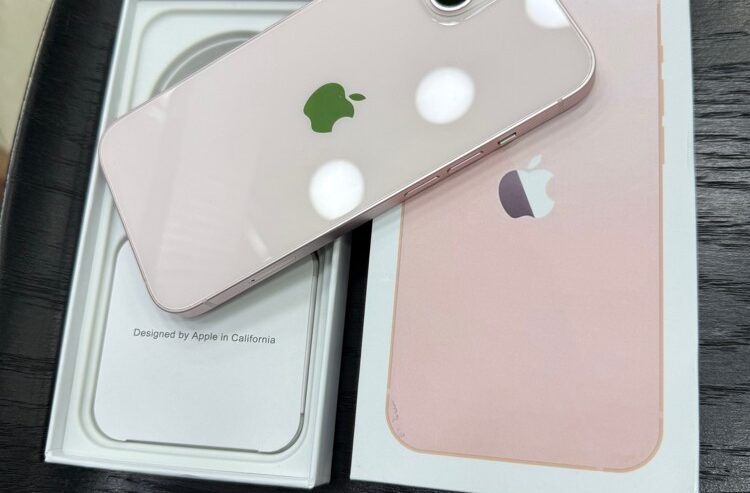 iPhone 13 pink colour