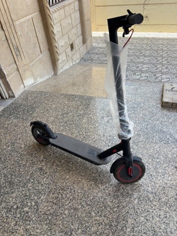 Electric scooter
