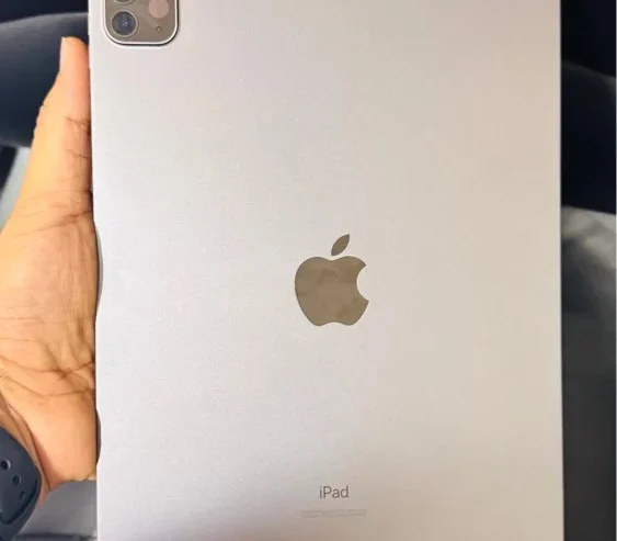 I pad 11 pro 128 gb 2 nd