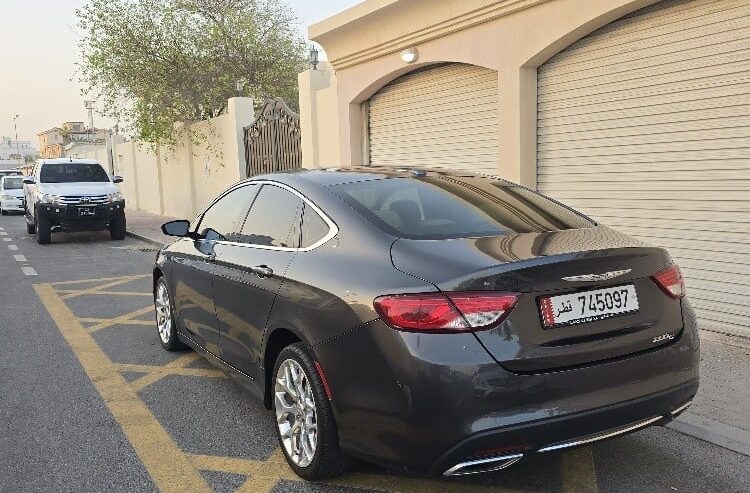 Chrysler 200C Model 2016