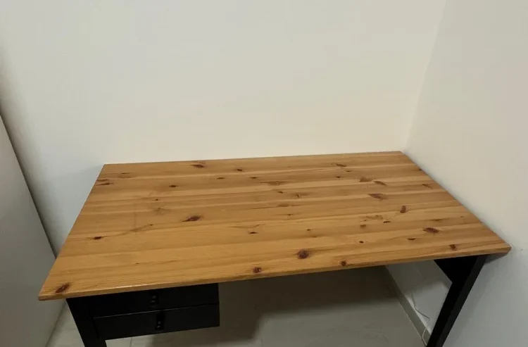 STUDY DESK