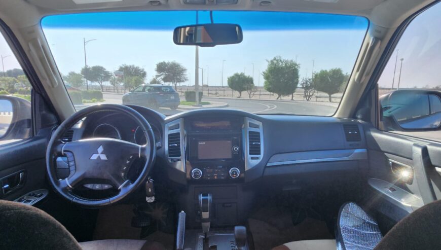🔥 2016 Mitsubishi Pajero GLS– For Just QAR 38,000! 🔥