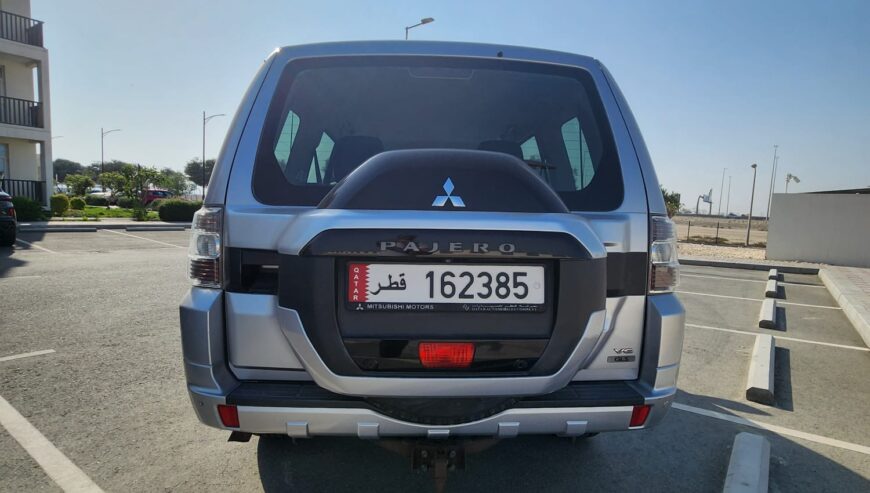 🔥 2016 Mitsubishi Pajero GLS– For Just QAR 38,000! 🔥