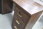 All Brand new luxury office Furniture