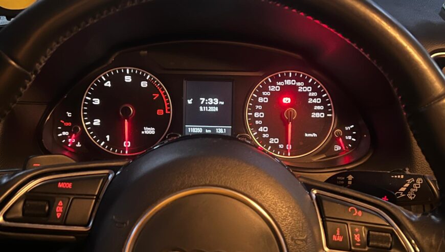 Audi Q5 3.0 Turbo S-Line (Sports)